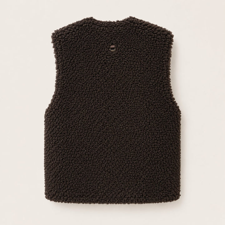 APPARIS Lyle Bouclette Vest Brown – braune Bouclé Damenweste Rückansicht