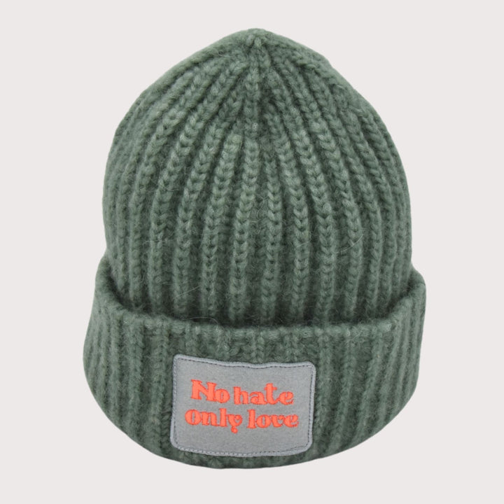 CASHIMAR Mütze "No Hate Only Love" - Farbe mint-lindengrün
