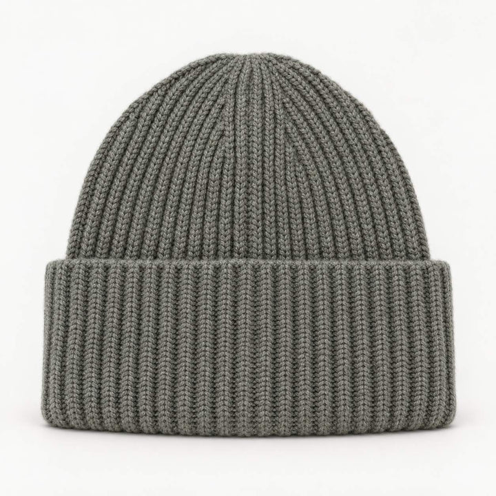 100% Cashmere Mütze Bari in Seagrass, graugrüne fein gestrickte Rippenmütze mit Umschlag in schlichtem Design