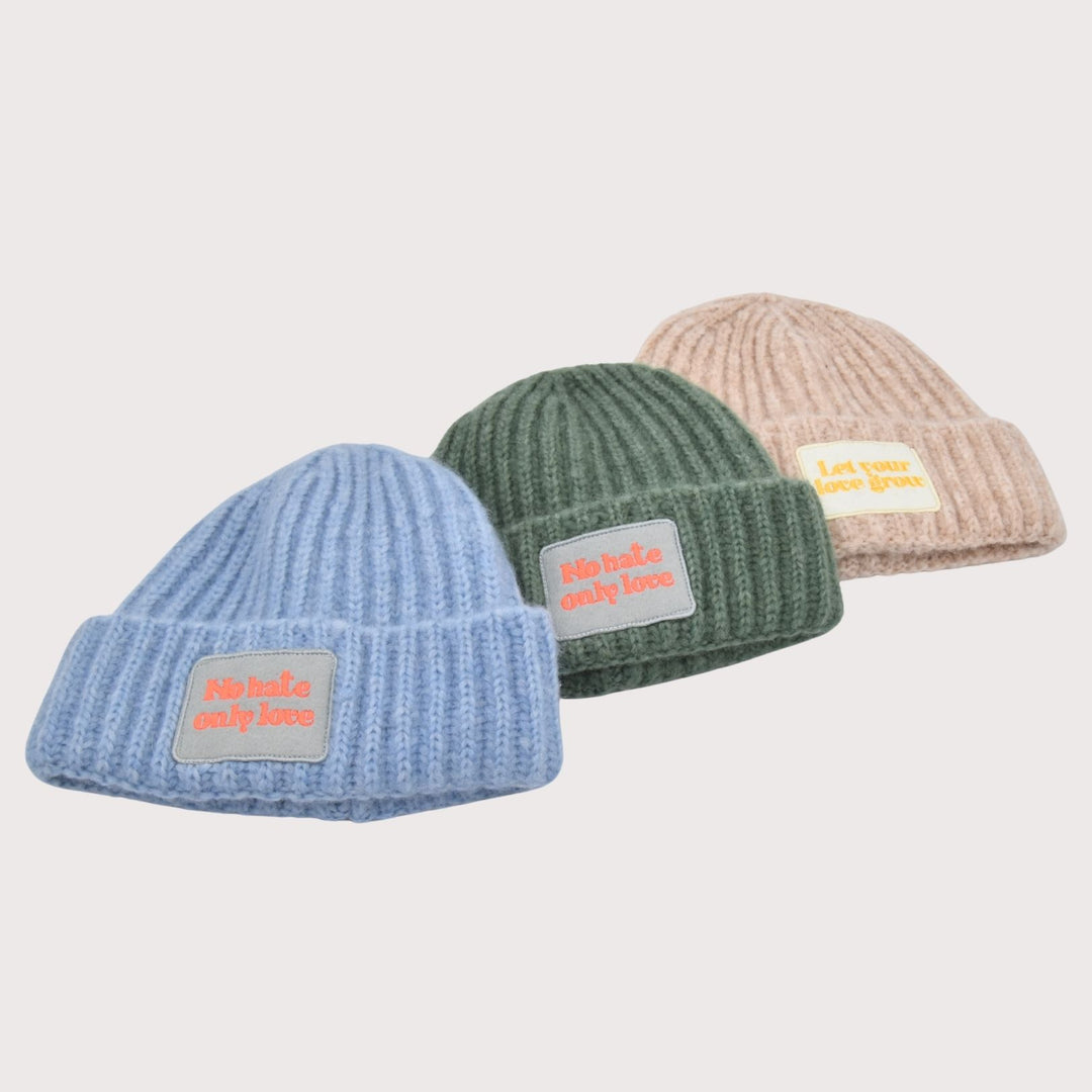 CASHIMAR Mütze "No Hate Only Love" - Farbe Sky Blue