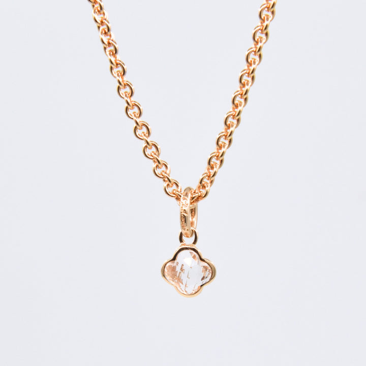 Chilango Anhänger "Lilly Flower - Out of Nature" klein - White Quartz - 925 Silber Yellow Gold Plated - NoAna FASHION BEAUTY STYLING