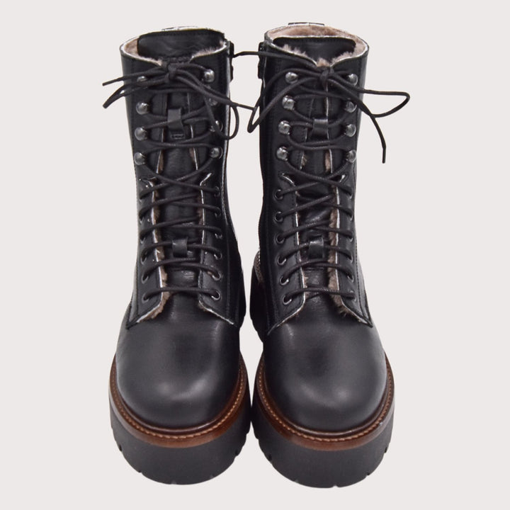 Dianetti Lammfell Schnürboots, Artikel-Nr. 1633 in Tudor nero - NoAna FASHION BEAUTY STYLING