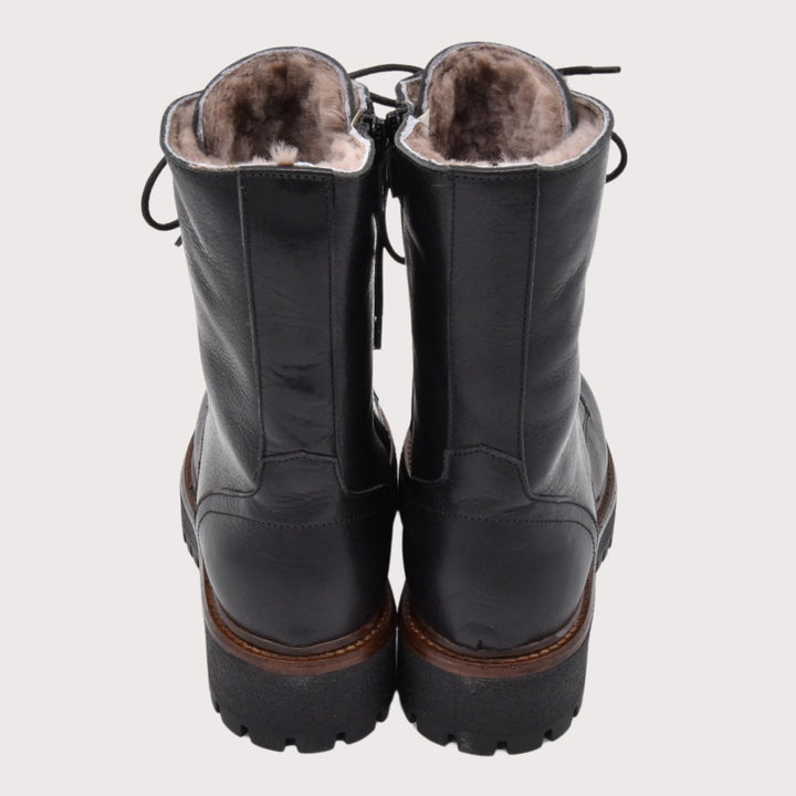 Dianetti Lammfell Schnürboots, Artikel-Nr. 1633 in Tudor nero