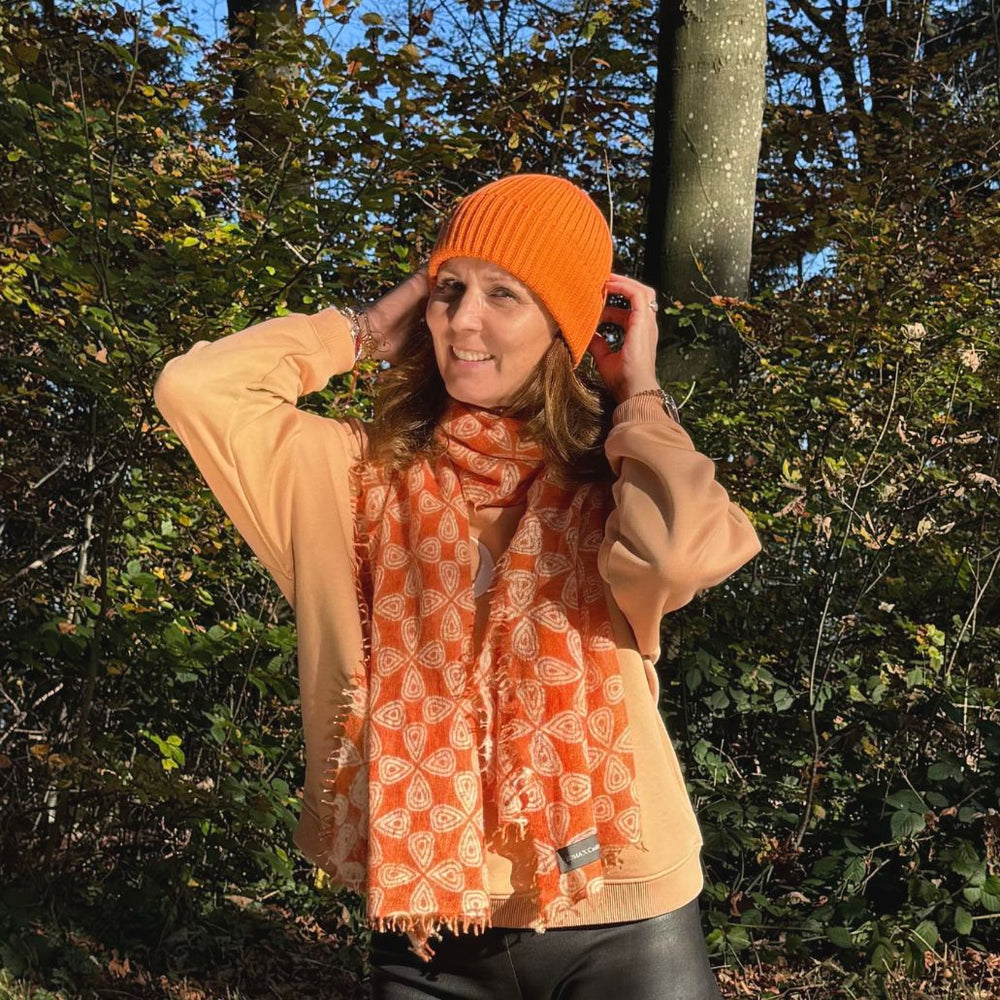 LEOMAX 100% Cashmere Schal "Bali" in Farbe Aperol (Orange) - 70 x 200cm - NoAna FASHION BEAUTY STYLING