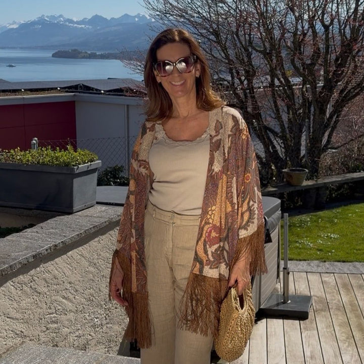 Salty Skin Kimono Ethno Brown – leichter Kimono mit Ethno Print kombiniert mit Sommer Outfit