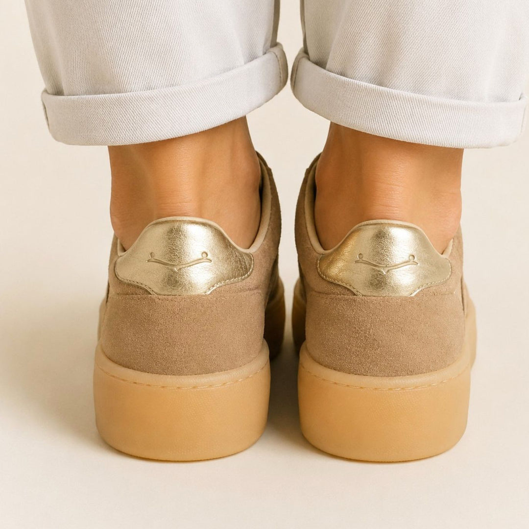 Voile Blanche Mind 02 W Sneaker in Camel mit Metallic-Detail in Rückansicht